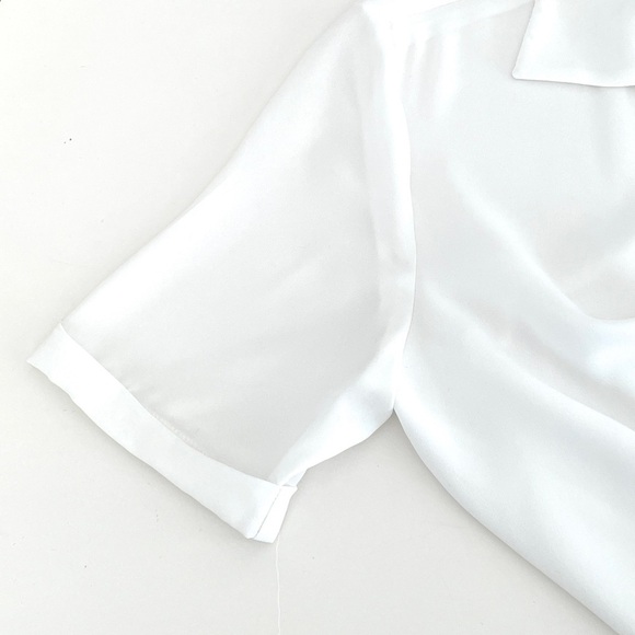 Aritzia Babaton Axis V-Neck Short Sleeves Blouse in Espace - Picture 6 of 9